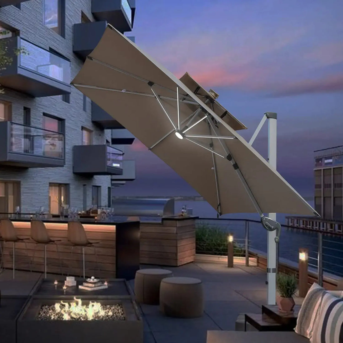 SunovaShade™ Ombrellone LED a Energia Solare